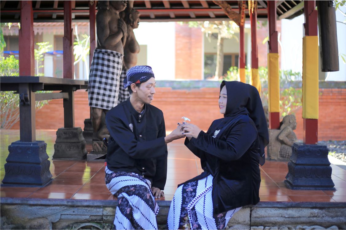 Mita & Agung (10)